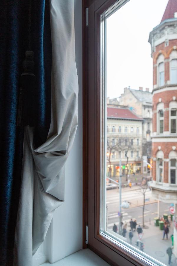 Luxury Apartment With Balcony Next To The New York Cafe Budapest Eksteriør bilde
